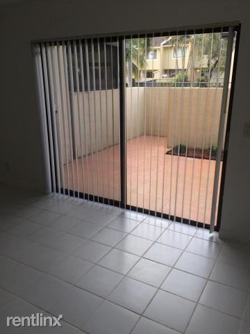 139 Sparrow Dr - Photo 3 of 9