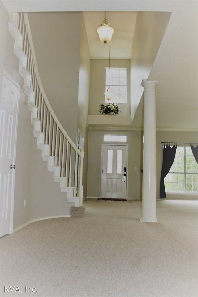 10906 Redgate Ln - Photo 3 of 25