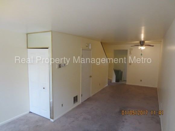 1241 E Eager St - Photo 3 of 18