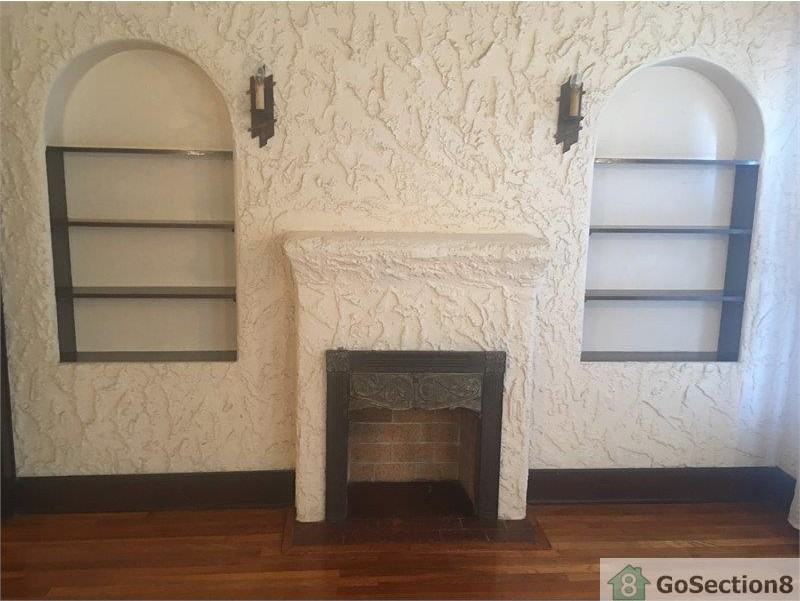 2401 N Piedras St - Photo 3 of 14