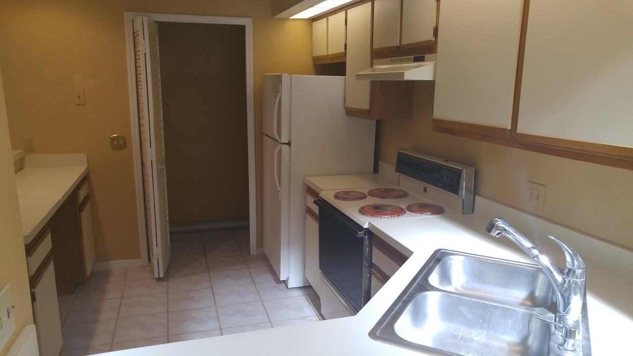 5524 Bellewood St - Photo 2 of 10
