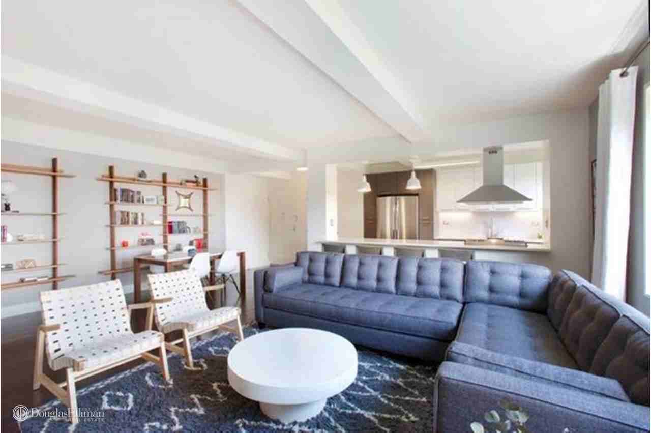 11 Stuyvesant Oval & E 17 #MB