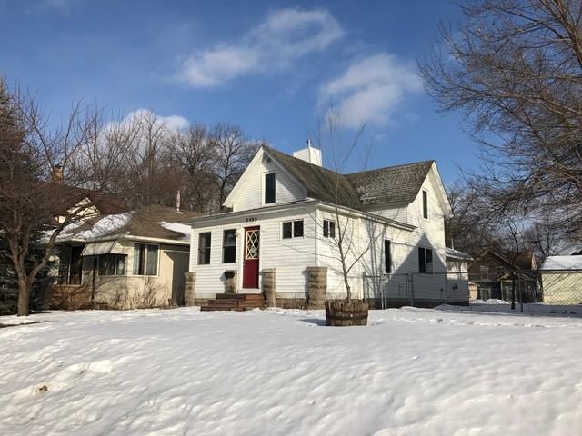 3535 12th Ave S - Photo 2 of 23