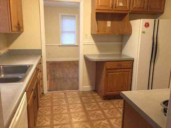 4020 Augusta Ave - Photo 3 of 6