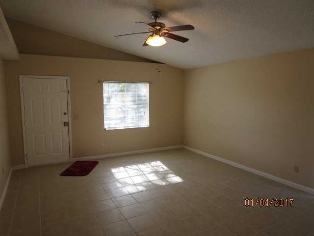 2901 Hambleton Ave - Photo 2 of 11