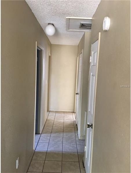 1935 Alexander Dr - Photo 2 of 4