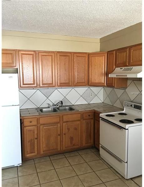 1935 Alexander Dr - Photo 3 of 4