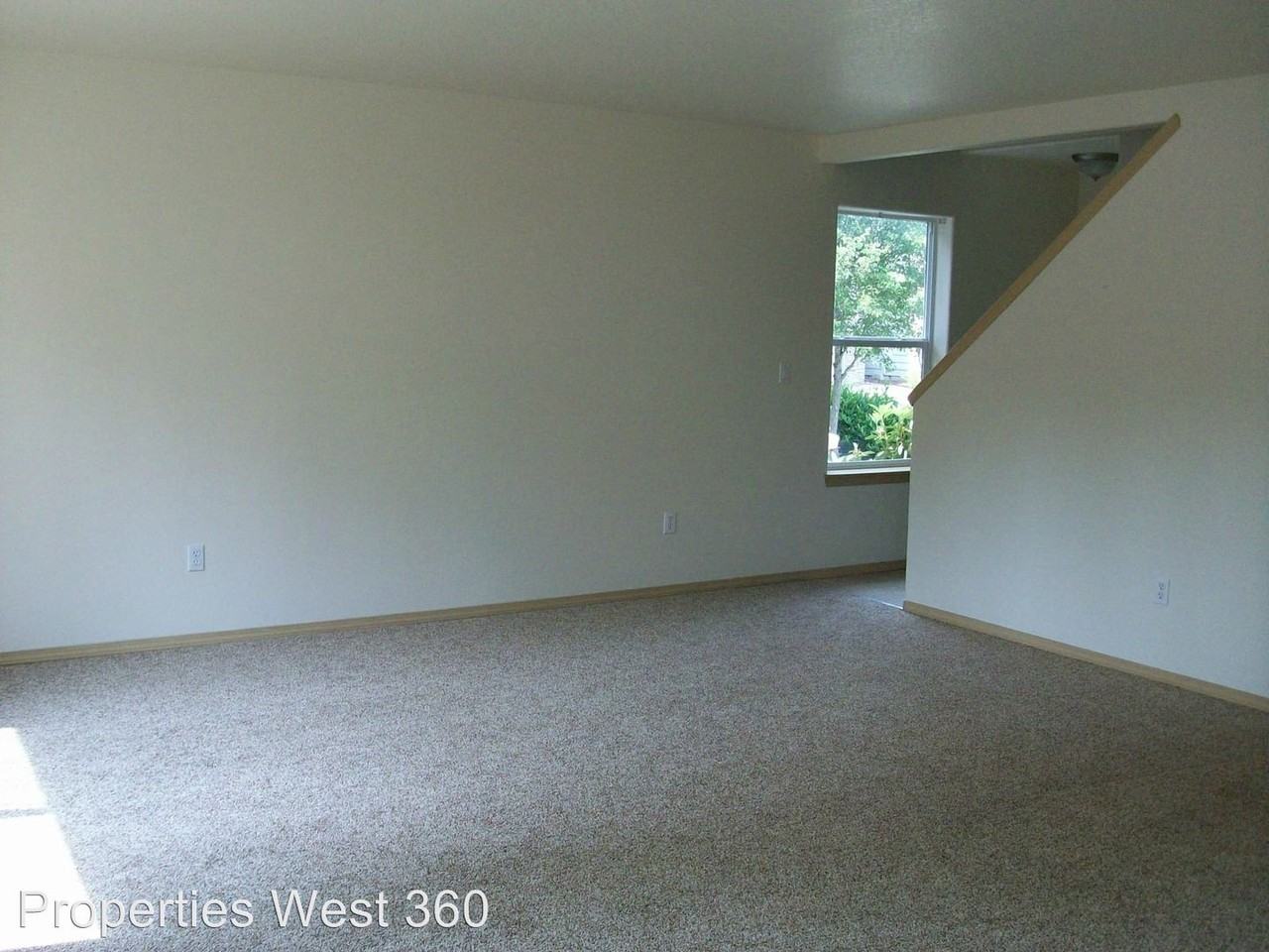 8504 NE 36th Cir - Photo 2 of 6