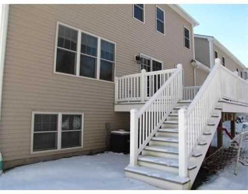 16 Meeting House Ln #16 - Photo 3 of 23