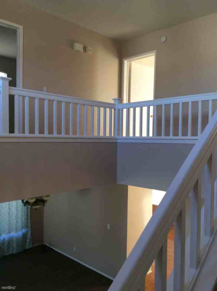 123 60th St W - Photo 3 of 11