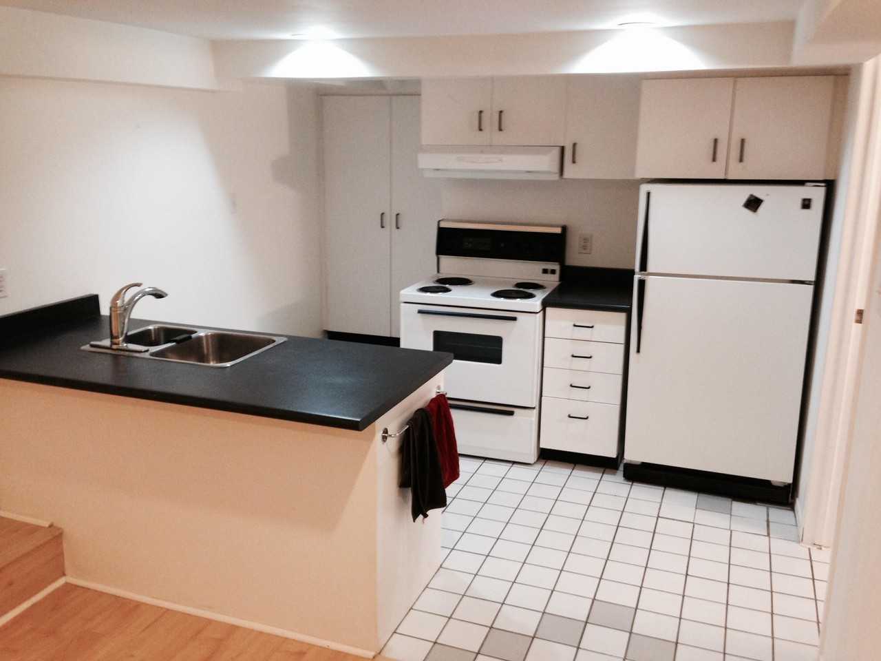 384 Davenport Road - Photo 2 of 5
