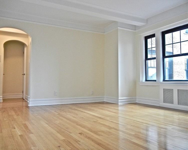 223 E 202nd St #2A - Photo 2 of 5