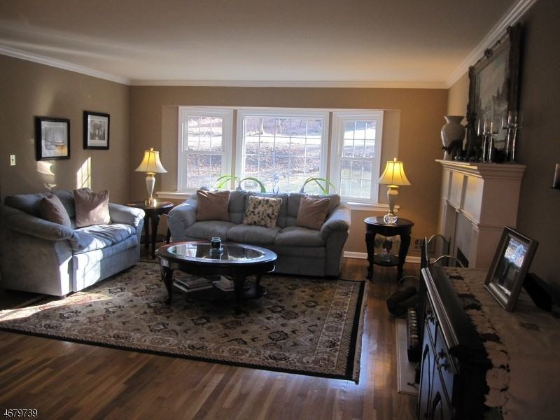 21 Red Hill Rd - Photo 2 of 19