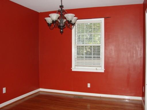 2730 Lakewood Dr - Photo 3 of 7