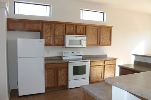 1078 Bernalito Ct - Photo 2 of 13