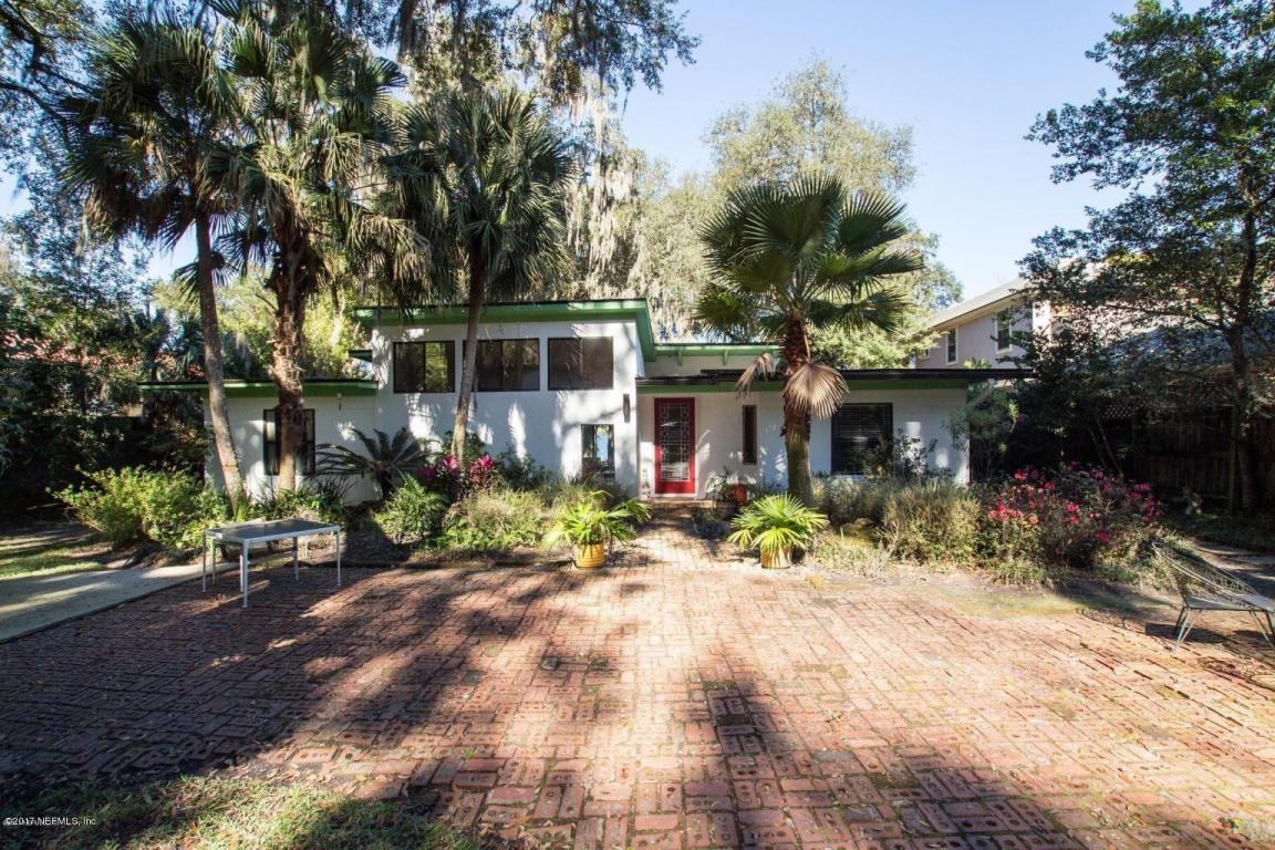 1366 Aiken Ave - Photo 2 of 15