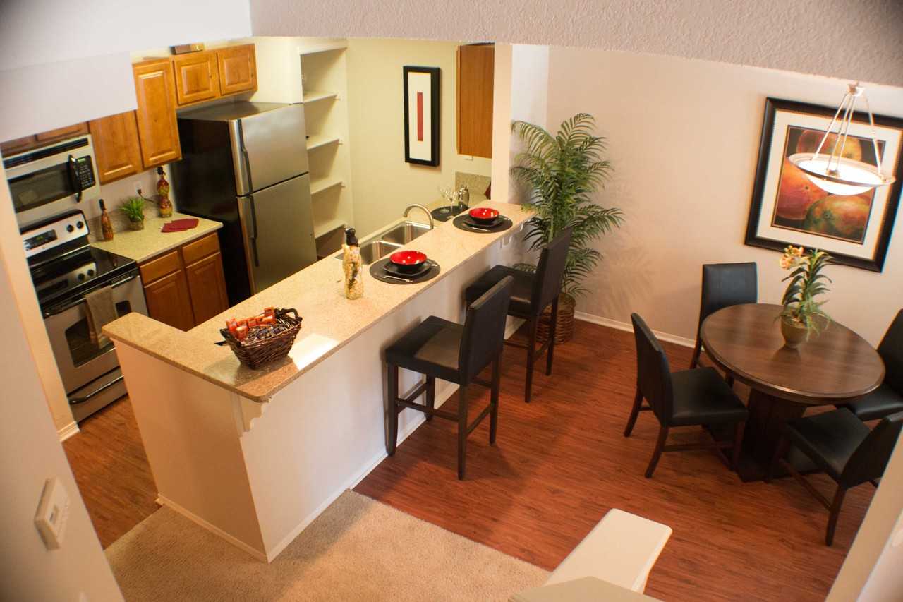 9071 E Mississippi Ave - Photo 2 of 6