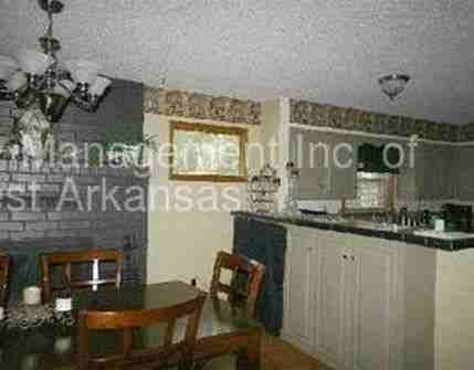 2 Spencer Dr - Photo 2 of 3