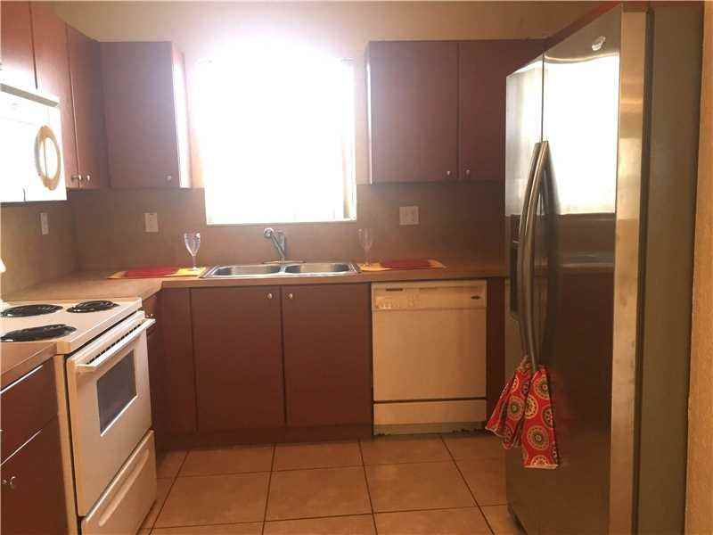 113 NW 28th Terrace - Photo 2 of 8