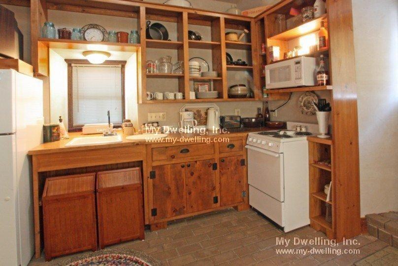 3145 Western Ave - Photo 3 of 8