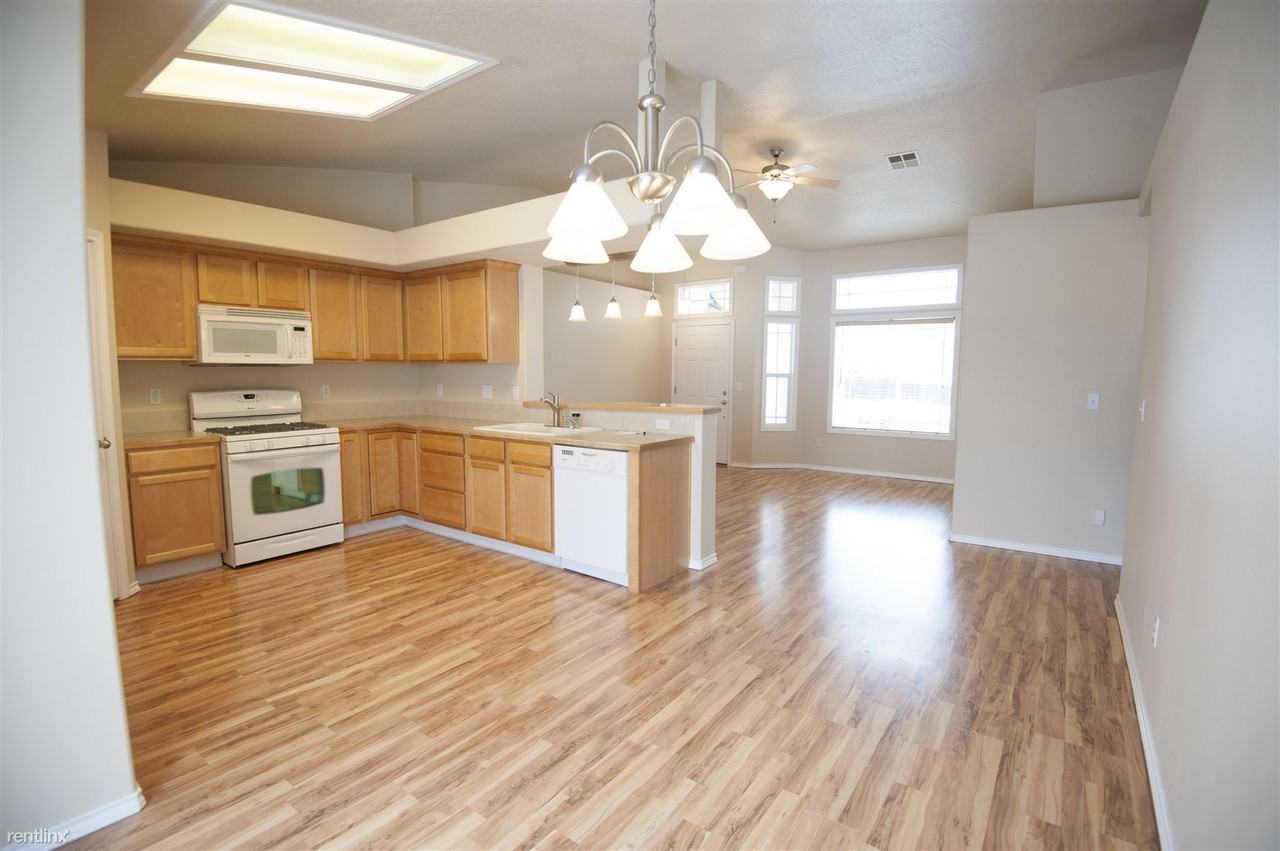 7622 W Bright Star St - Photo 2 of 10
