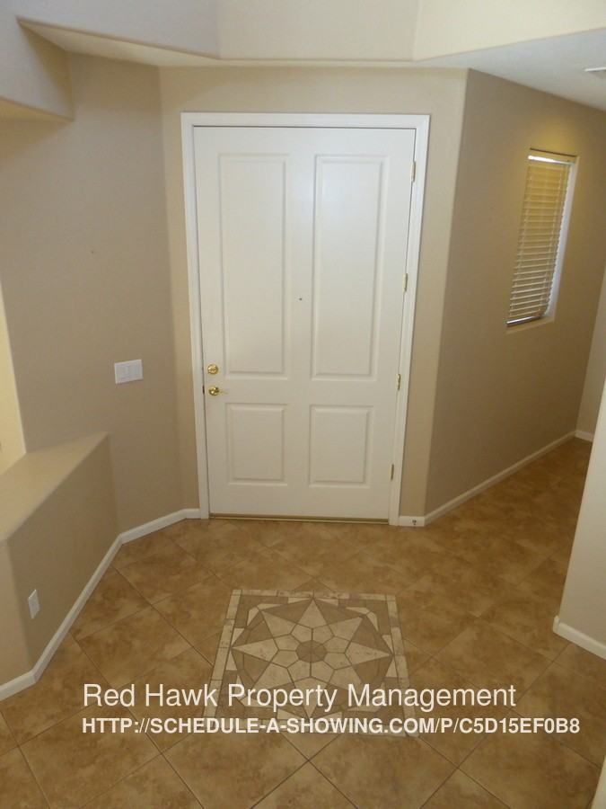 3323 E Page Ave - Photo 2 of 30