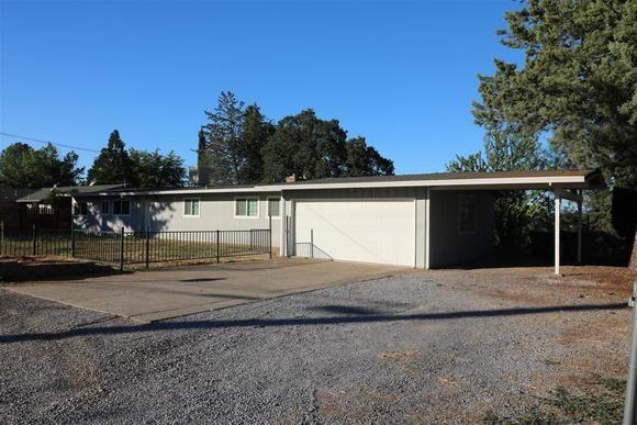 555 Ridge Rd - Photo 2 of 28