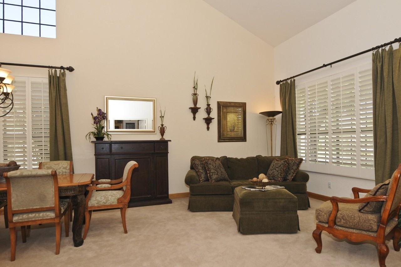 9208 N 117th Way - Photo 3 of 15