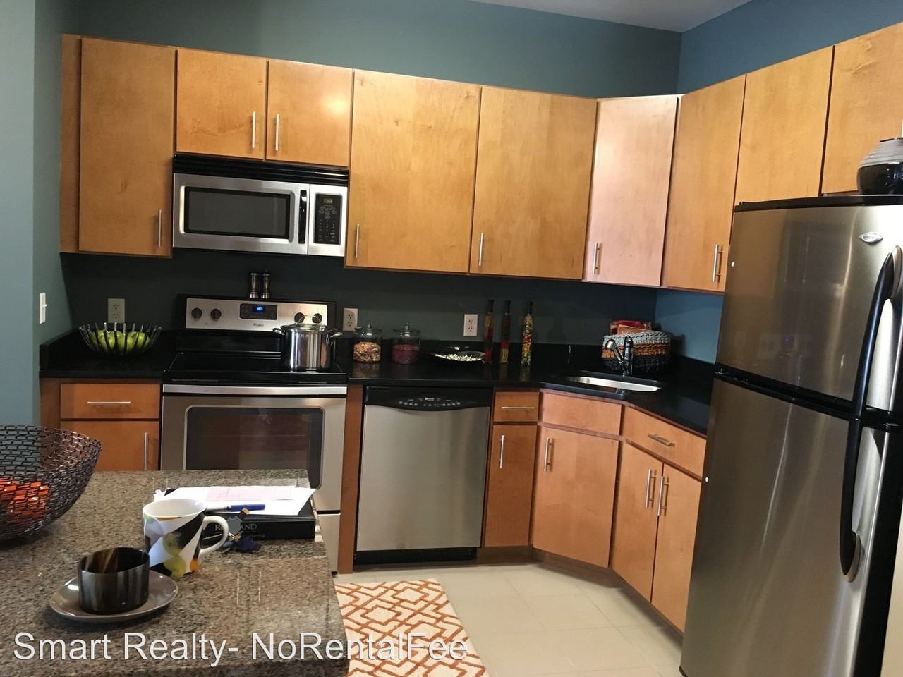 1000 Avenue - Photo 3 of 7