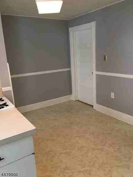 155 Broad St #37 - Photo 3 of 13