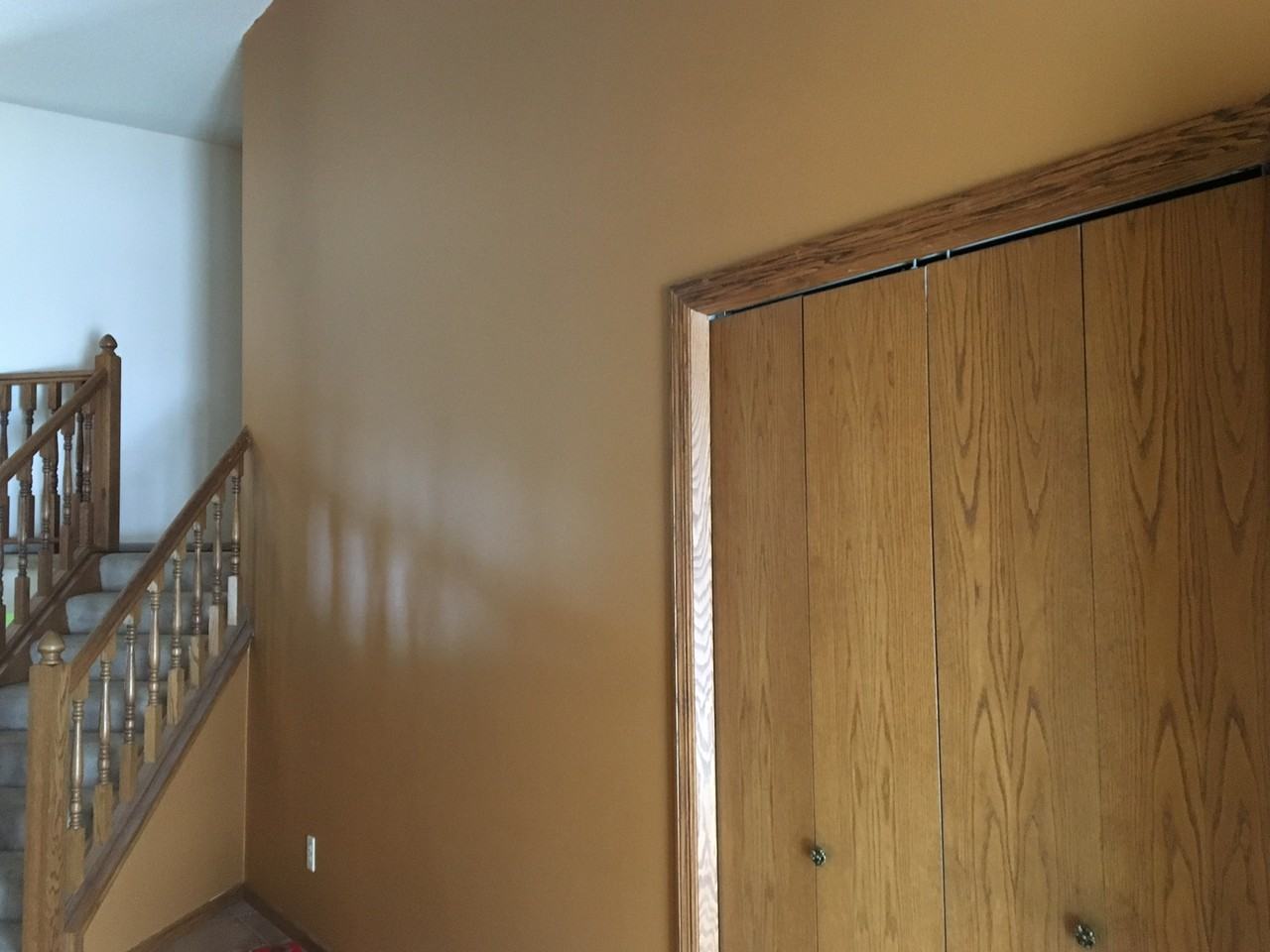 997 Wildflower Ct - Photo 3 of 14
