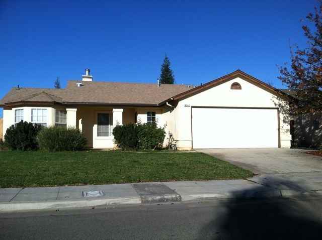 6282 W San Carlos Ave - Photo 2 of 25