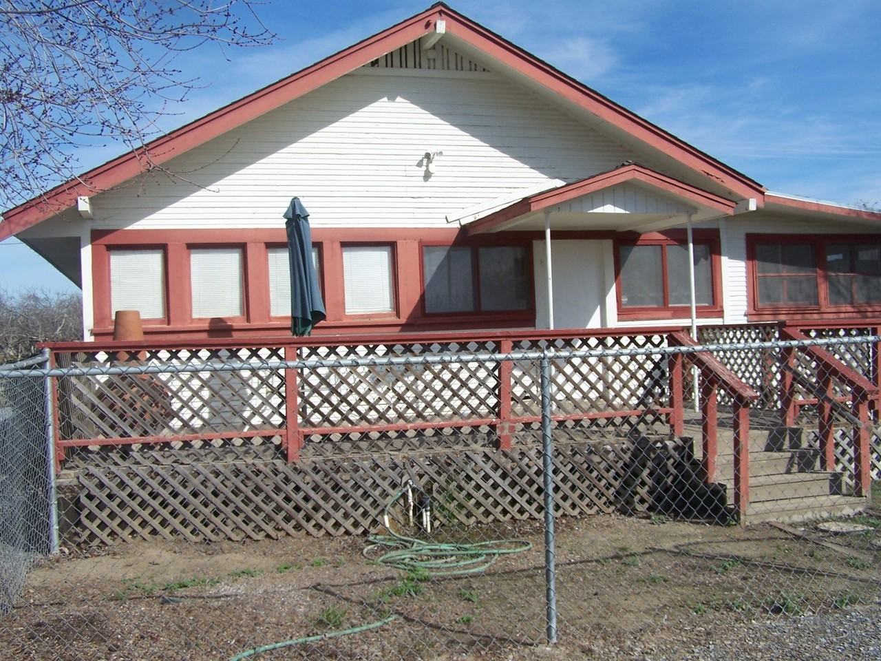 26476 Jones Rd - Photo 3 of 20