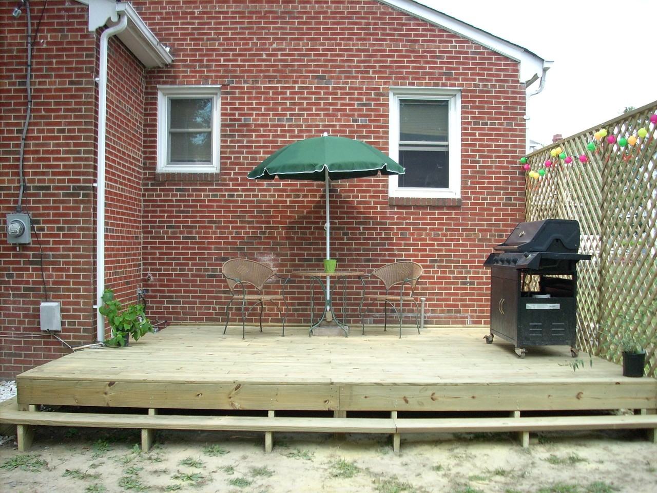 2013 Barton Ave - Photo 2 of 5