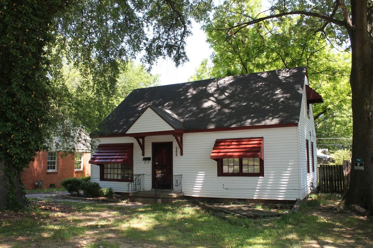 1238 Will Scarlet Rd - Photo 3 of 23