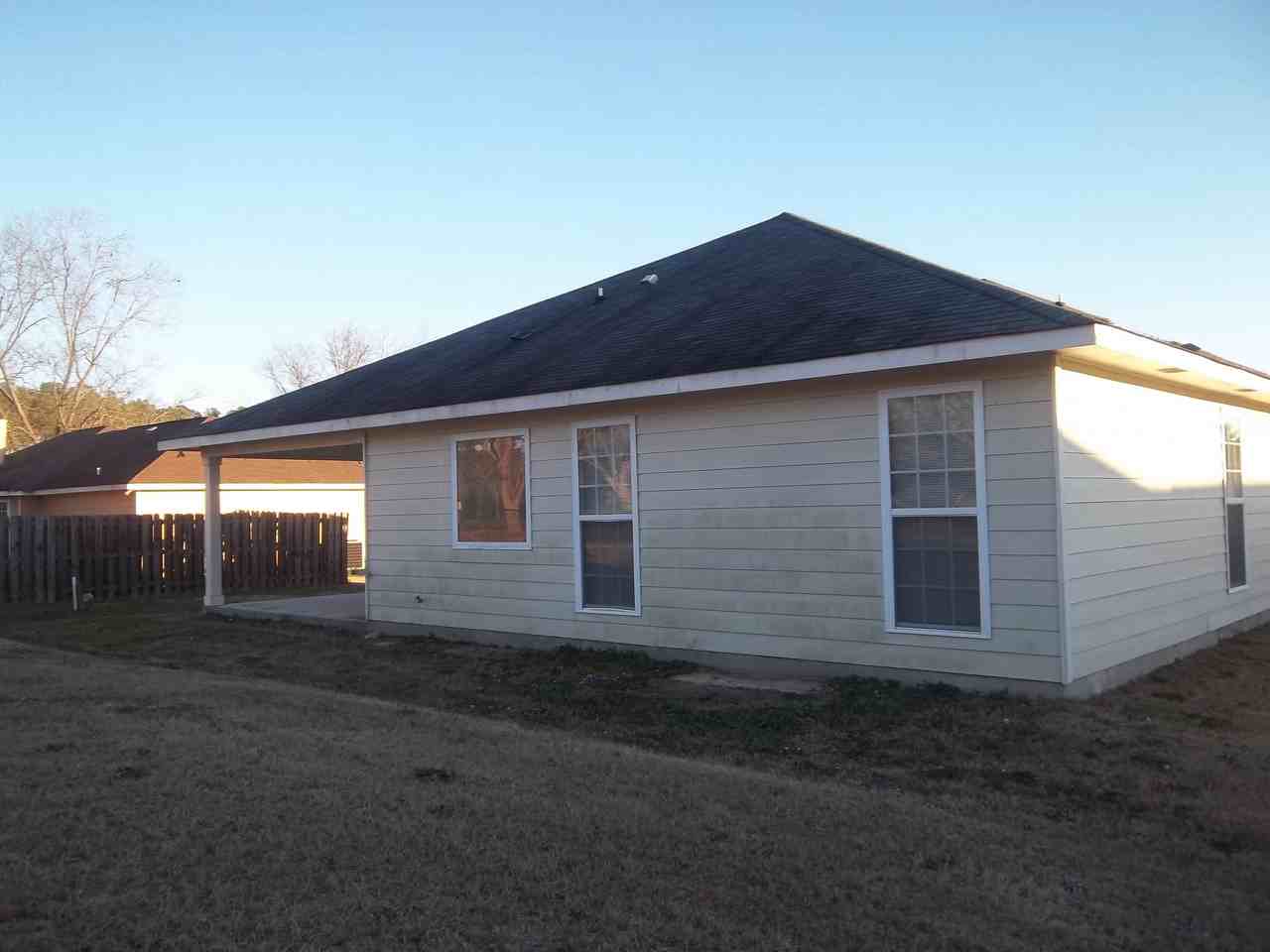 54 Lee Rd - Photo 3 of 24