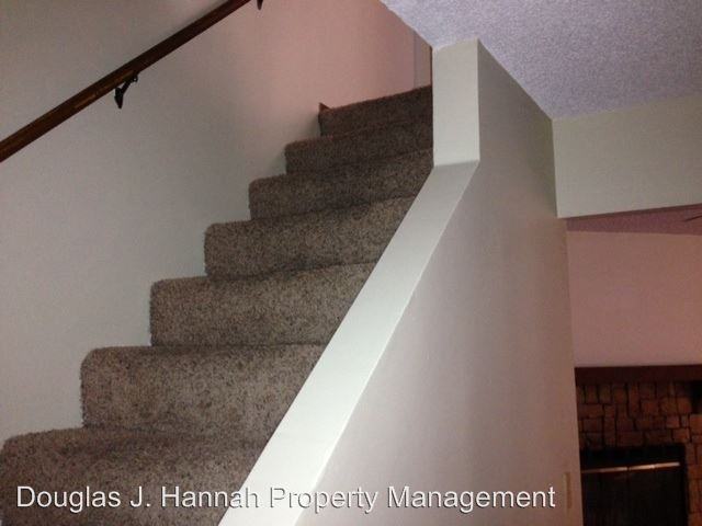 8711 NW 82 Terrace - Photo 2 of 11