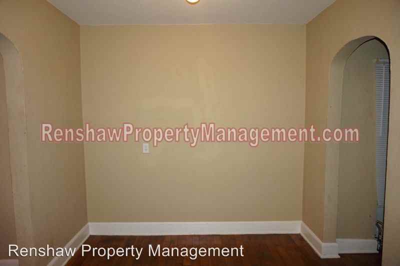 3328 Southern Ave - Photo 3 of 7