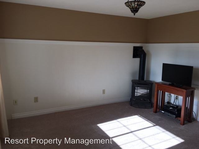 135 Mean Moose Rd - Photo 3 of 9