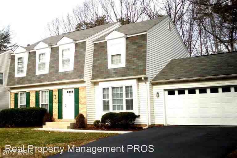 8918 Peoria Ct - Photo 3 of 27