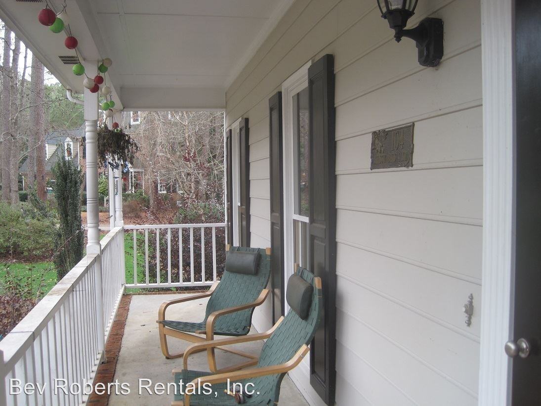 104 Shadow Bend Ln - Photo 3 of 19