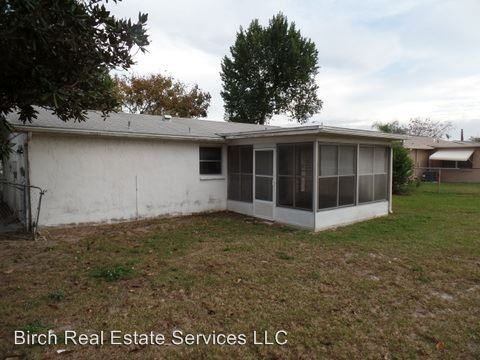 4813 Elmwood St - Photo 2 of 15