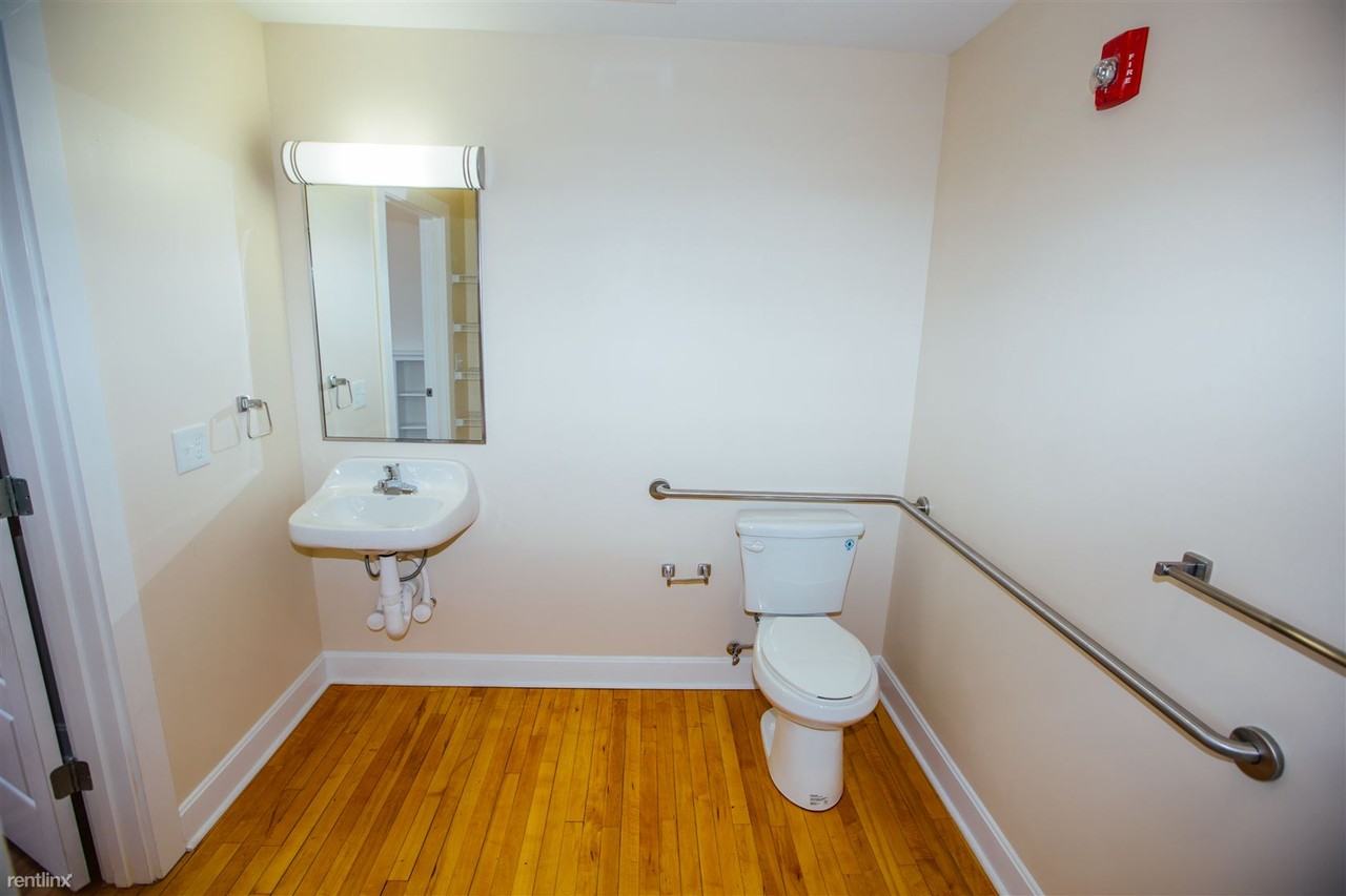 Versailles School Apartments 124 Macey Ave, Versailles, KY 40383 Zumper