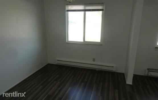 3153-221 Summit Ridge Dr #D - Photo 3 of 10