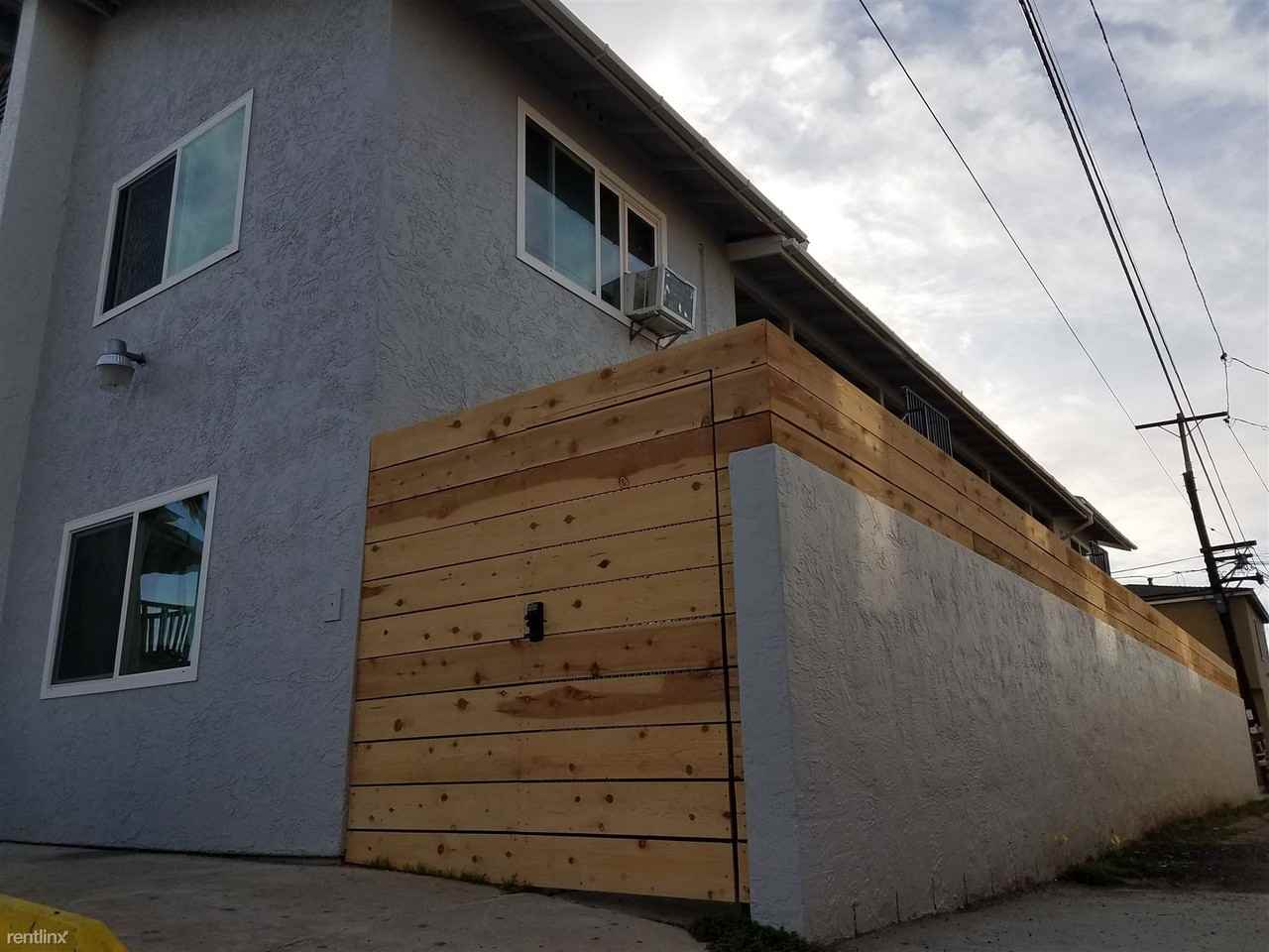 4674 Bancroft - Photo 3 of 6