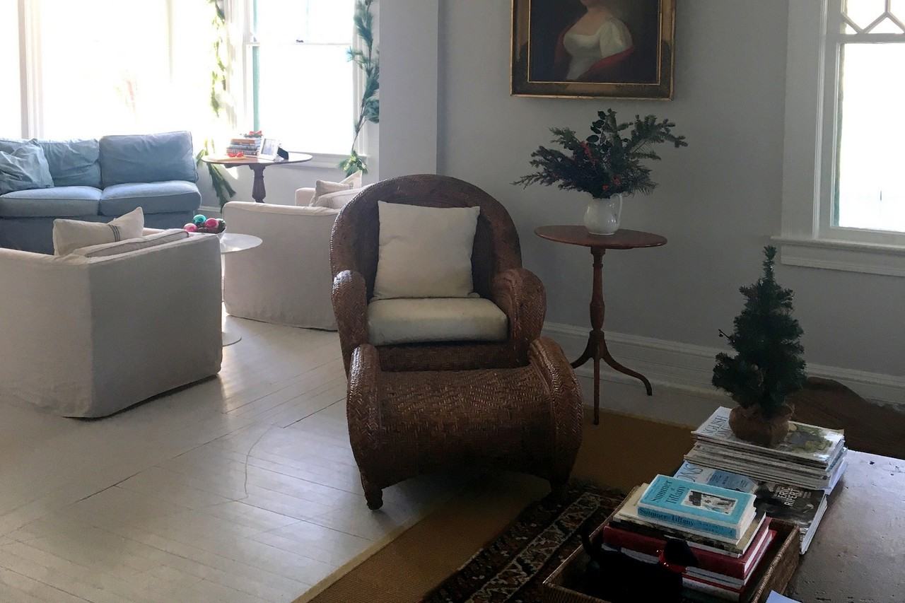 22040 Main Rd - Photo 2 of 11