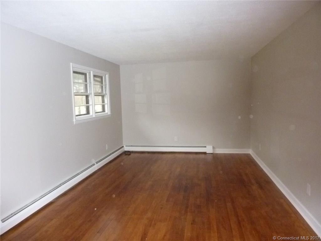 1400 Waterbury Rd - Photo 3 of 40