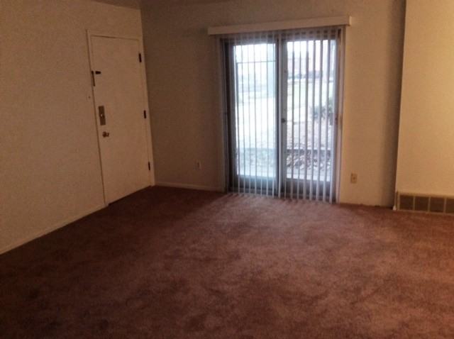 6917 Colonial Woods Dr #9 - Photo 2 of 11