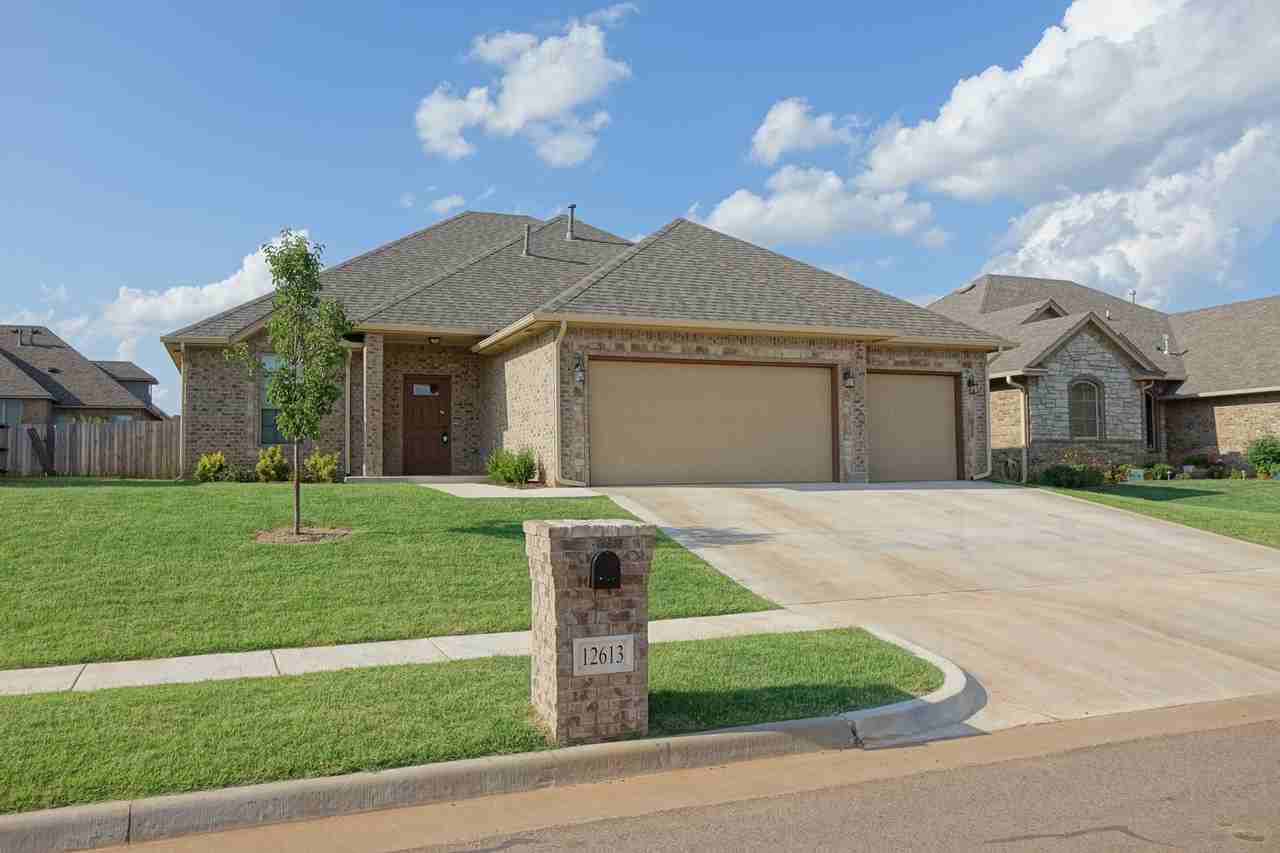 12609-12717 NW 5th St - Photo 2 of 24