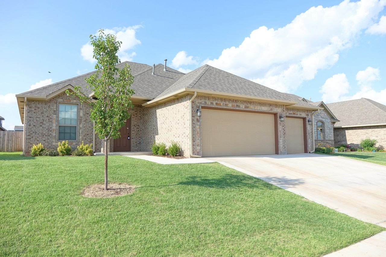 12609-12717 NW 5th St - Photo 3 of 24